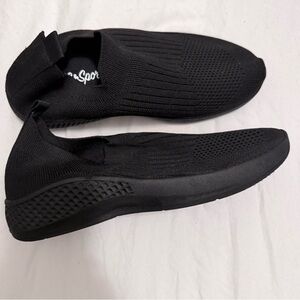 Slip-On Knit Athletic Sneakers - Black